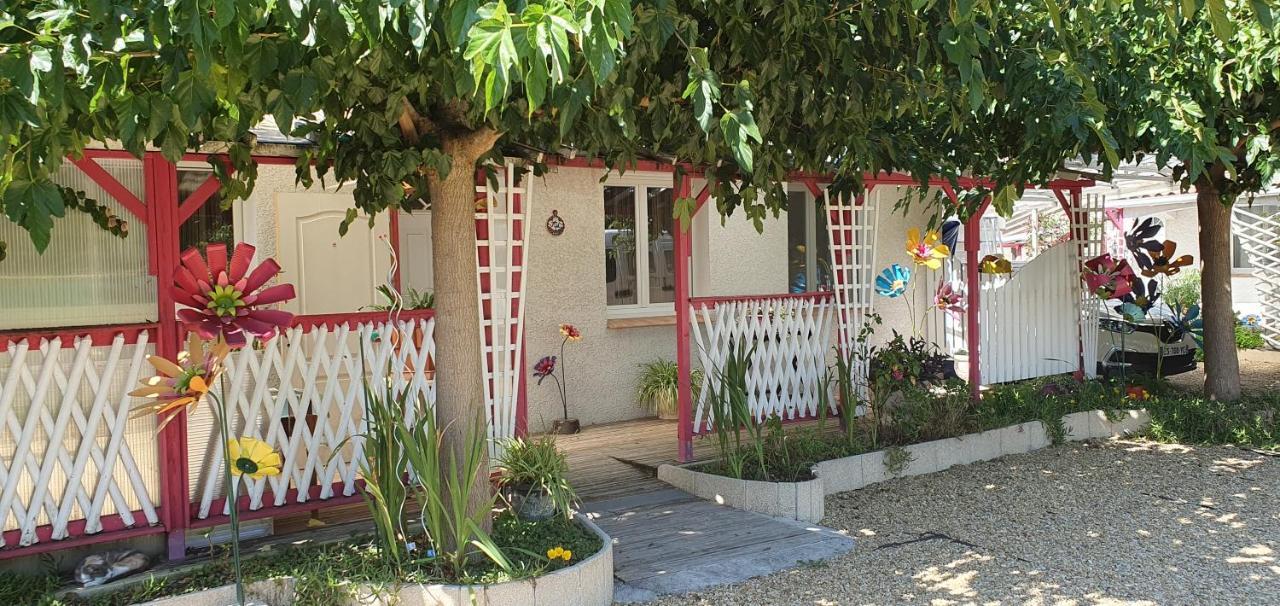 Au Rendez-Vous Des Arts Villa Alzonne Екстериор снимка